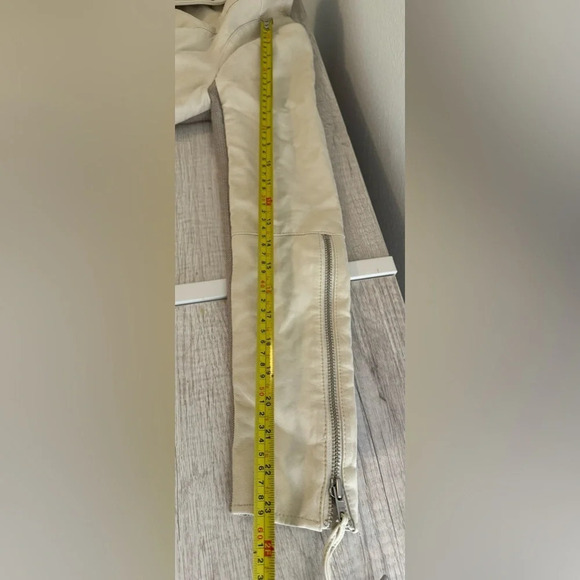 Free People Cool & Clean Vegan Leather Moto Jacket Cream Size 6 Wool Blend - Picture 8 of 11